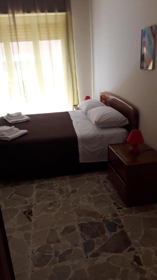 Lucy Home Lussuoso Appartamento Recanati Mare ジャルディーニ・ナクソス エクステリア 写真
